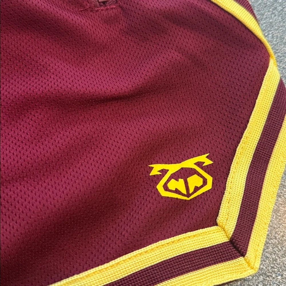 Nasty Pig Rugby Shorts Size Medium - Picture 2 of 5